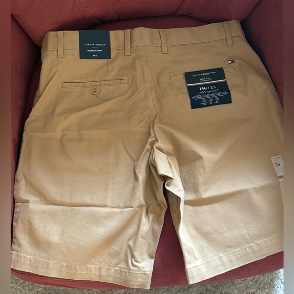 Tommy Hilfiger Men’s Flex Shorts - Picture 4 of 4